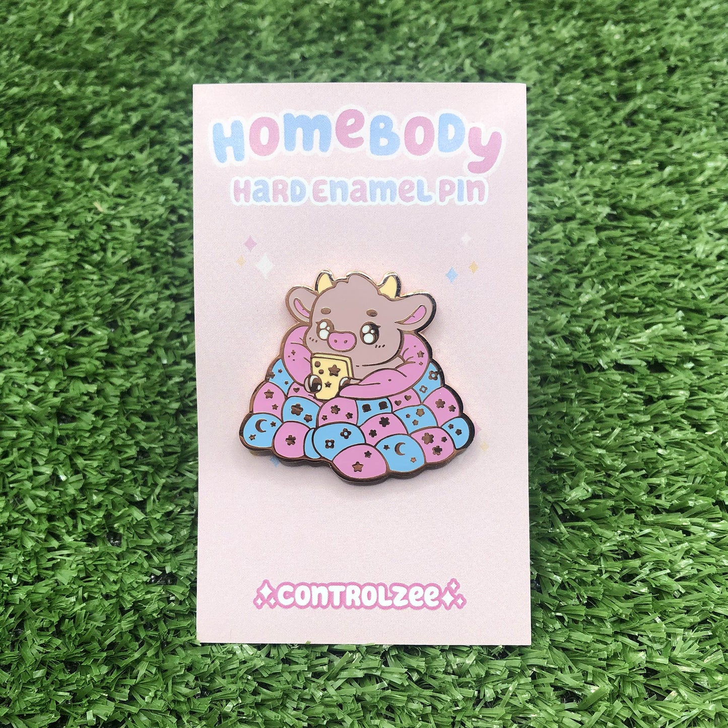 Blanket Moo Enamel Pin