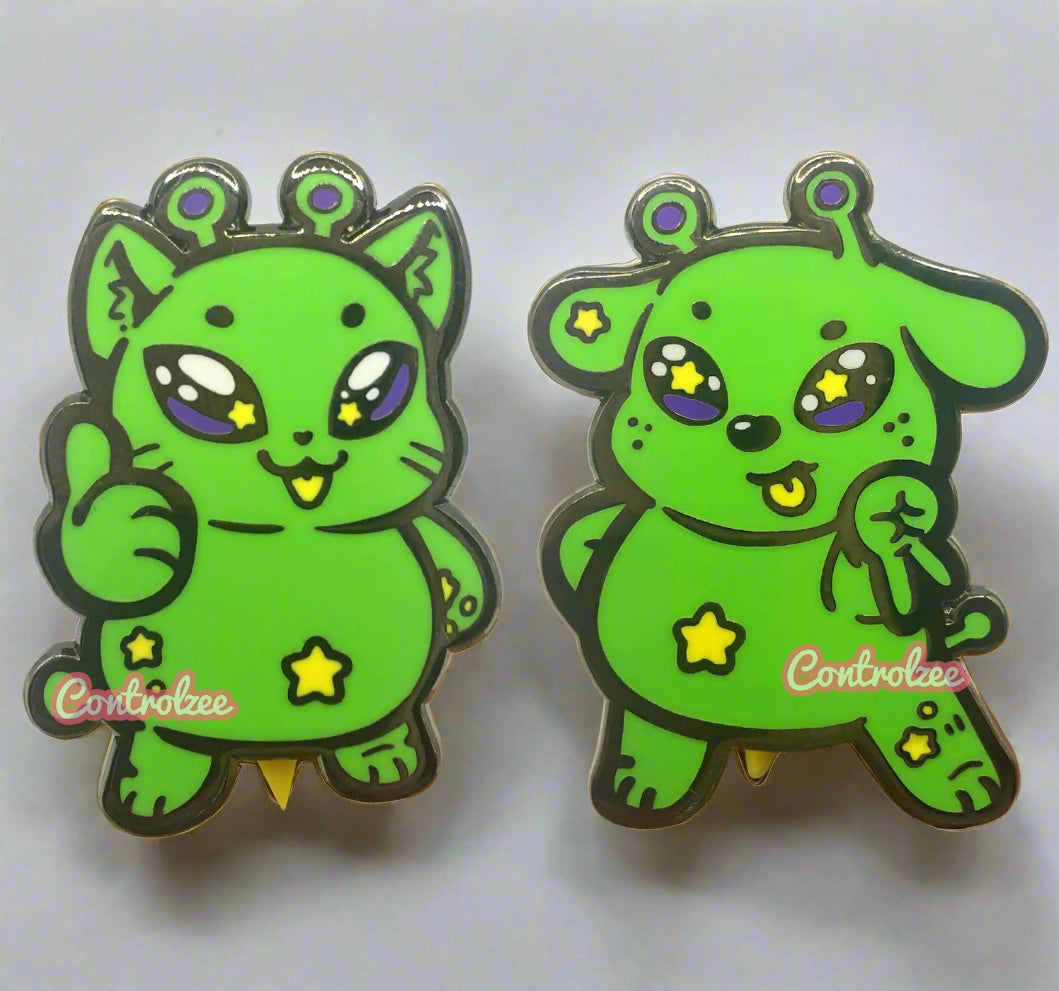 Alien Critters Enamel Pin set